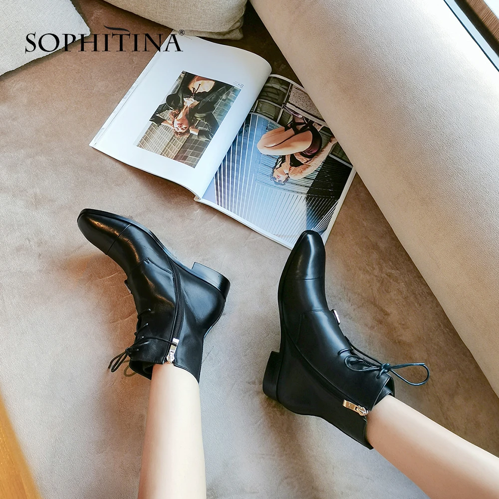 SOPHITINA/модные ботинки специального дизайна; Высококачественная обувь из коровьей кожи на квадратном каблуке с пряжкой; Новые однотонные ботильоны с перекрестной шнуровкой; MO267