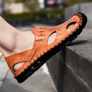 

Cow Split Leather Sandals Men Clogs Shoes Mens Sandles Summer Slippers Garden Shoes Men New 2020 sandalias hombre 563