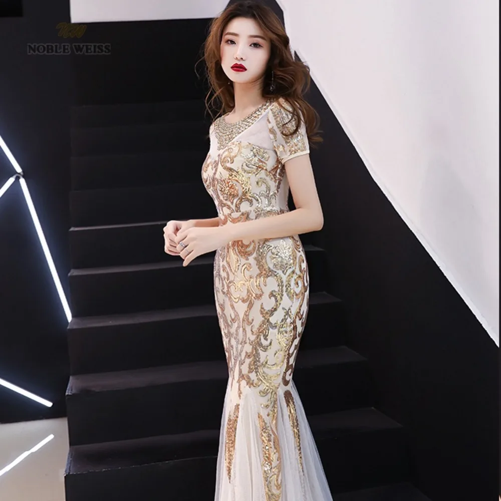 12524110088_744756564