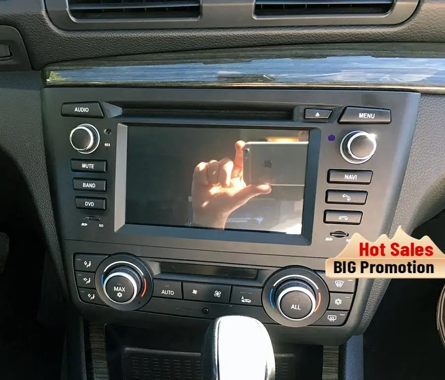 Navigasi GPS Radio Otomatis Mobil 