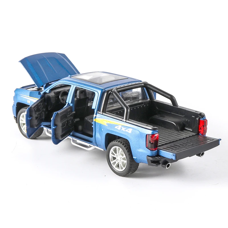  1:32 Chevrolet Silverado Pika Alloy Car Model Diecast Toy Vehicle 6 Open Doors With Sound/Light/Pul