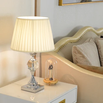 

Nordic Crystal Table Lamp Creative Bedroom Bedside Lamp Simple Wedding Room Decorative Lamp LED Desk Lamp USB Crystal Lamp