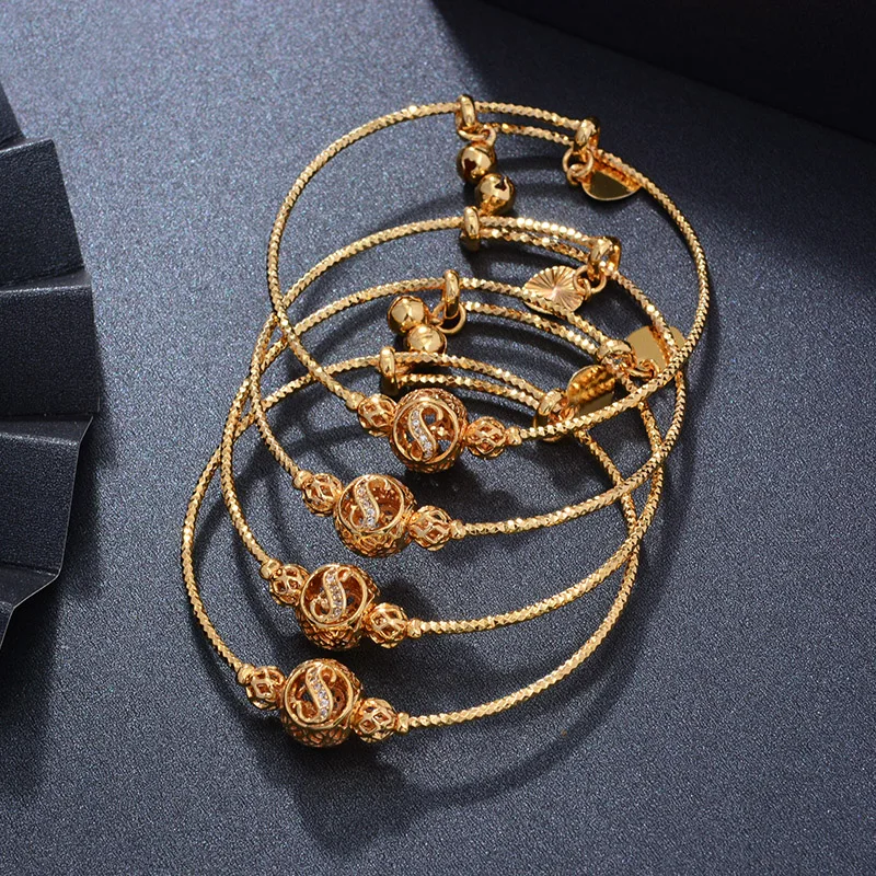

4pcs/lot Kids Bell Bracelet Adjustable Gold Color Baby Bangle Birthday Trendy Jewelry Gift for Girl For Baby Hollow beads