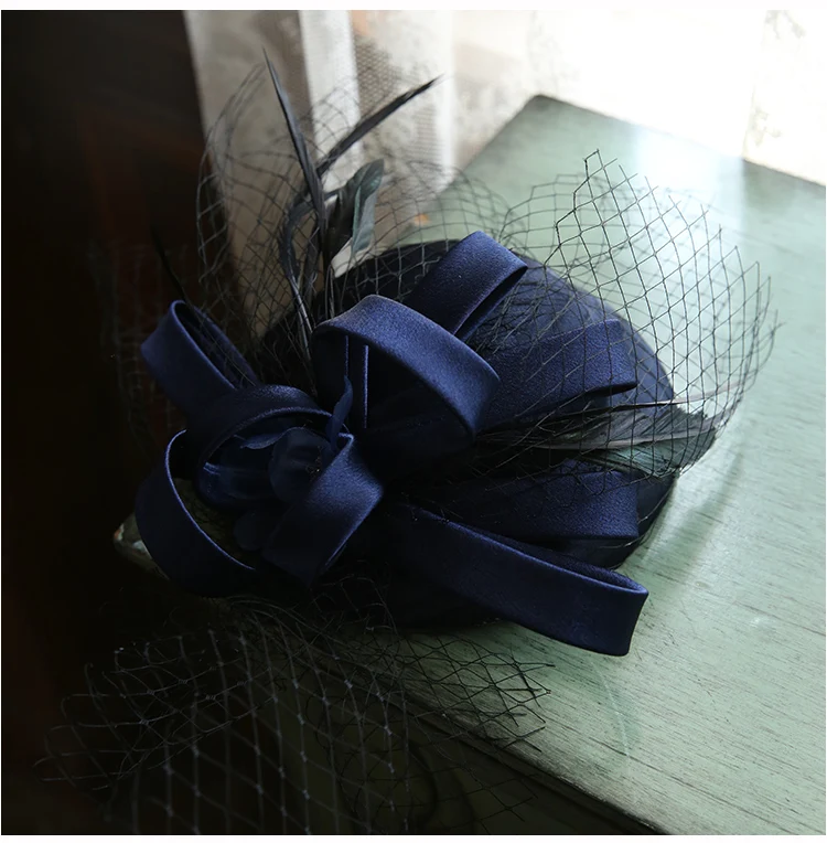 Для женщин Винтаж Белый Сатин лук Чародей головной убор шпилька элегантные женские ужин Коктейльные Вечерние Свадебная шляпка венок с вуалью