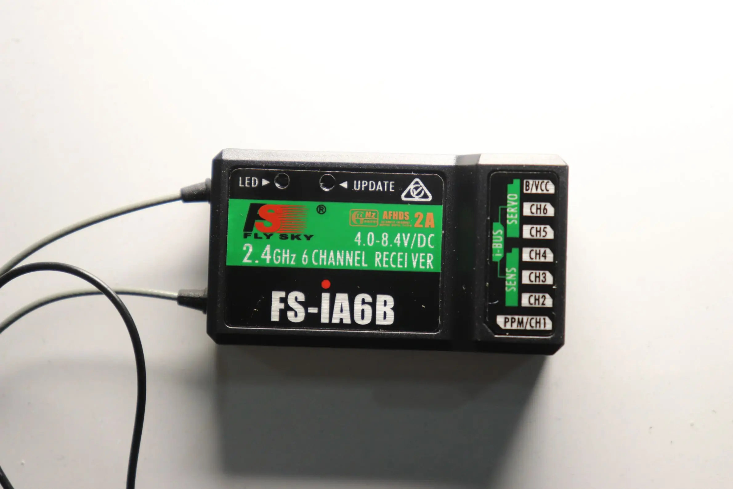 FlySky fs-ia6b 2,4G 6CH 140 Band 105dbm 4,0-8,4 V приемник PPM выход с портом iBus для Flysky передатчик RC самолет
