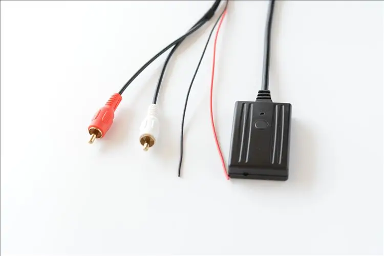 Автомобильный bluetooth-микрофон для телефонных звонков, комплект громкой связи, музыкальный AUX-IN, аудио адаптер для универсальной 2RCA беспроводной AUX аудио проводки