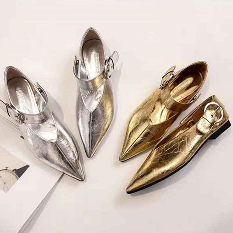 

Золотистые и Серебристые лакированные кожаные туфли без застежки женские лоферы весенние женские туфли на плоской подошве летние бабушкины туфли с V-образным вырезом