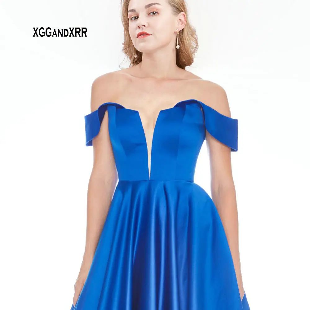 Элегантное Атласное Королевское синее длинное платье для выпускного вечера Сексуальное Милое с открытыми плечами женское вечернее платье высокого качества ТРАПЕЦИЕВИДНОЕ Выходное платье для торжества
