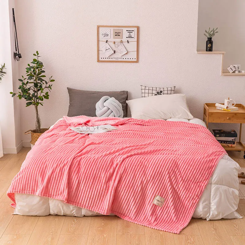 Супер мягкое однотонное стеганое фланелевое одеяло s для кровати, Полосатое Норковое покрывало для дивана, покрывало, зимнее теплое одеяло s - Цвет: Pink