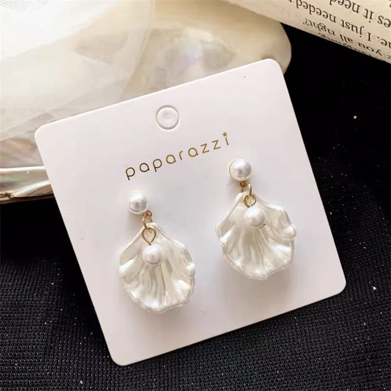 13763393554_2030211668