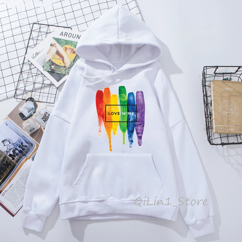 Женская толстовка с капюшоном Love wins принтом в виде губ | одежда