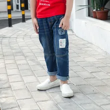 Новые стильные джинсовые штаны для мальчиков детские штаны Свободные эластичные штаны для мальчиков