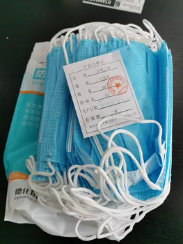 

Ship in 24 Hours 20 Pieces /Lot Non Woven Disposable Face Mask 3 Layer Earloop Activated Carbon Anti-Dust Face Masks