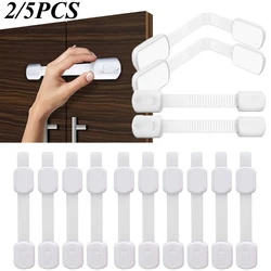 Verrou de sécurité pour bébé, de couleur blanche, multifonctionnel, réglable, Anti ouverture, pour armoire, réfrigérateur, toilettes, 2 ou 5 pièces 