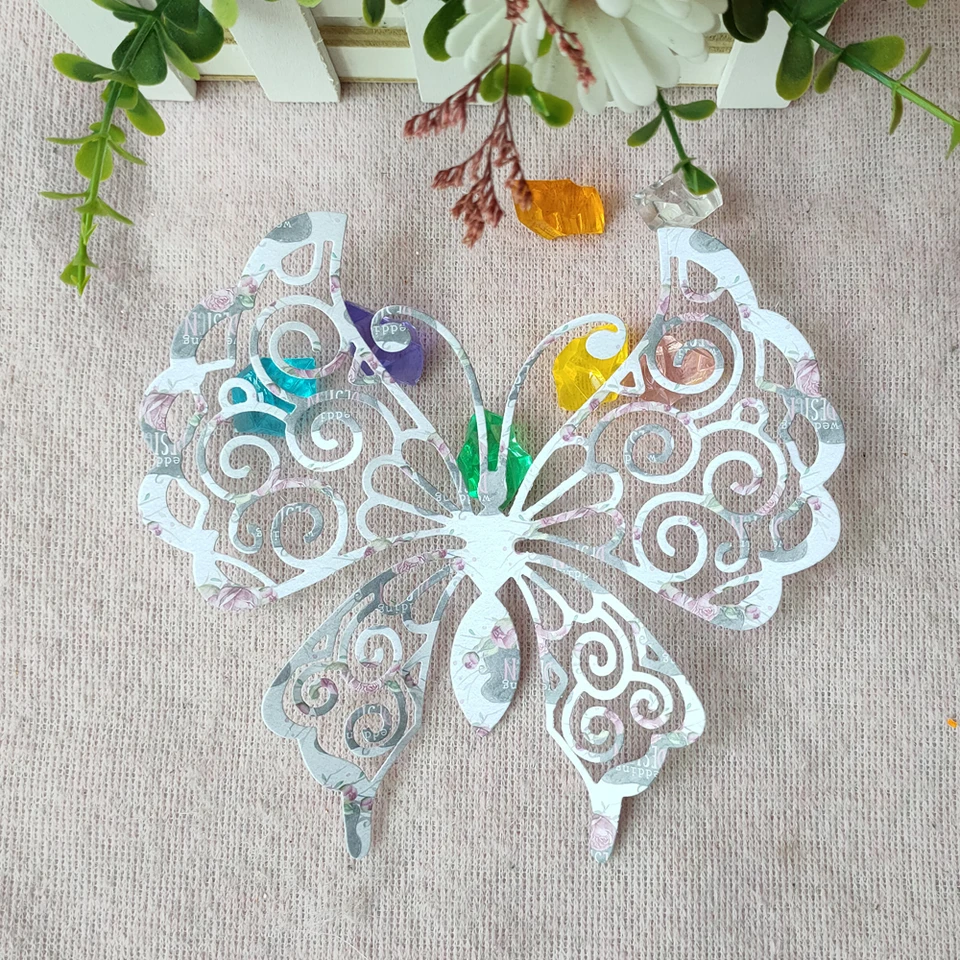 GLOBLELAND Matrices De Découpe En Métal Pour Scrapbooking Motif Muguet Pour Bricolage Perce Neige Fleurs Printanières Pour La Fabrication De Cartes Le Gaufrage Les Albums Photo La Décor Artisanale