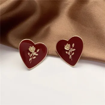 

Fashion Korea Minimalist Style Red Rose Stud Earrings for Women Jewelry Zinc Alloy Temperament Retro Heart Earrings Push-back