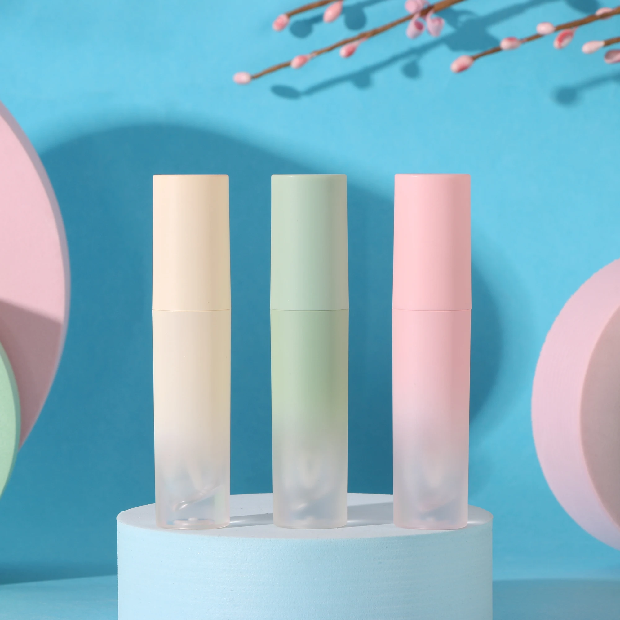 

Lip Glaze Tube 3ML Pure Color Lip Glaze Tube Plastic Lip Gloss Cosmetic Packaging Container New Arrive Hot Sale