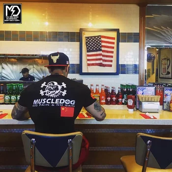 

Muscle dog short sleeve T-shirt popular logo flag tight running tracksuit top for training men