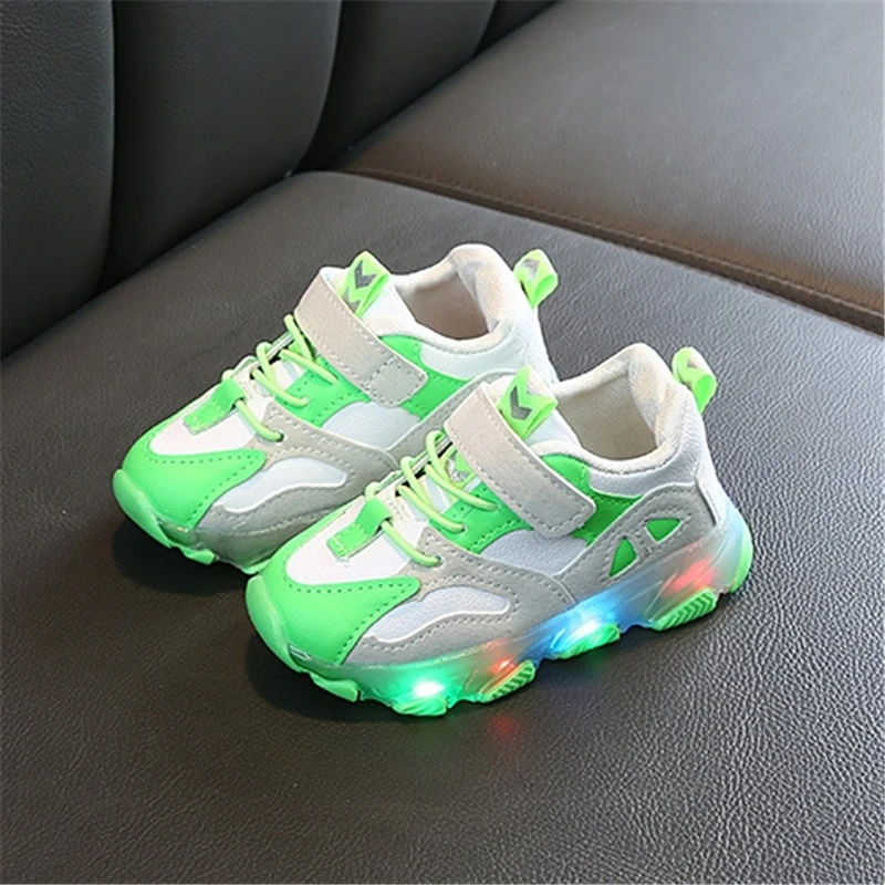 Garçon fille chaussures de sport éclairage lumineux coloré chaussures de course