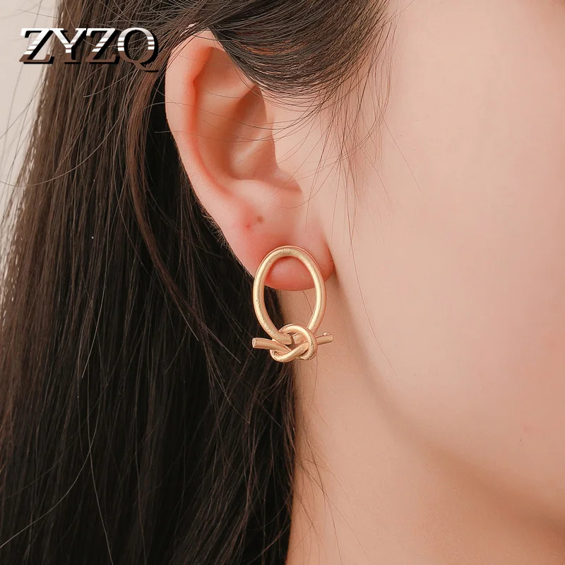 

ZYZQ Korean Style Trendy Stud Earrings With Cute Knot Design Fashion Cool Gadget Best Gift For Friend Three Color Available