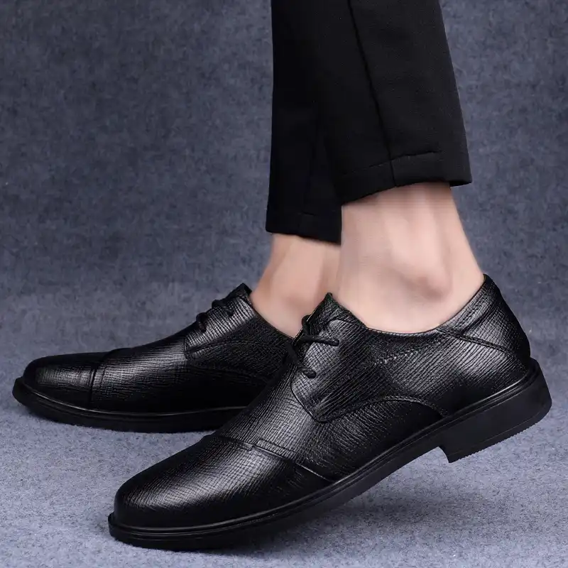 anti slip leather shoes