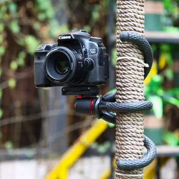 

Ulanzi MT-11 Portable Octopus Tripod 2 in 1 Foldable Phone Clip Magic Arm Quick Release Plate With Cold Shoe Mount Clamp Holder