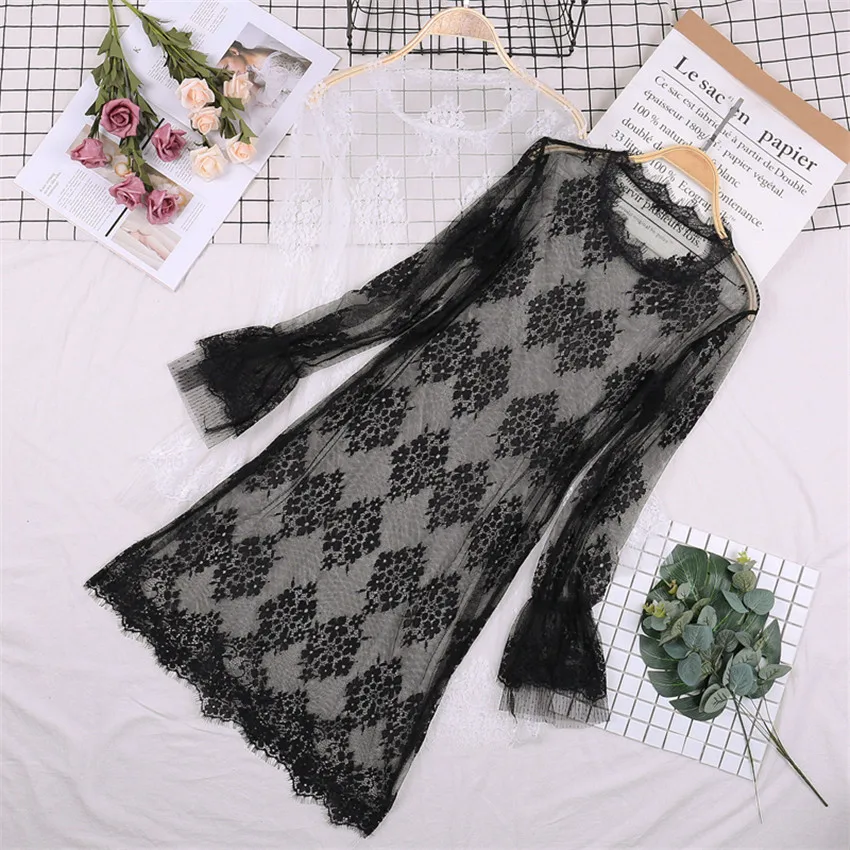 2019 New Fashion Autumn Women Hollow Out Lace Blouses Turtleneck Mesh Shirts All-match Lady Tops Pullovers Brief Bottomings 907 4