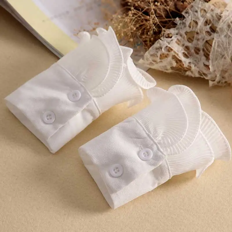 двойная манжета рубашки. манжеты женские. рубашка под запонки. рукав с манжетой на пуговице. манжеты женские.