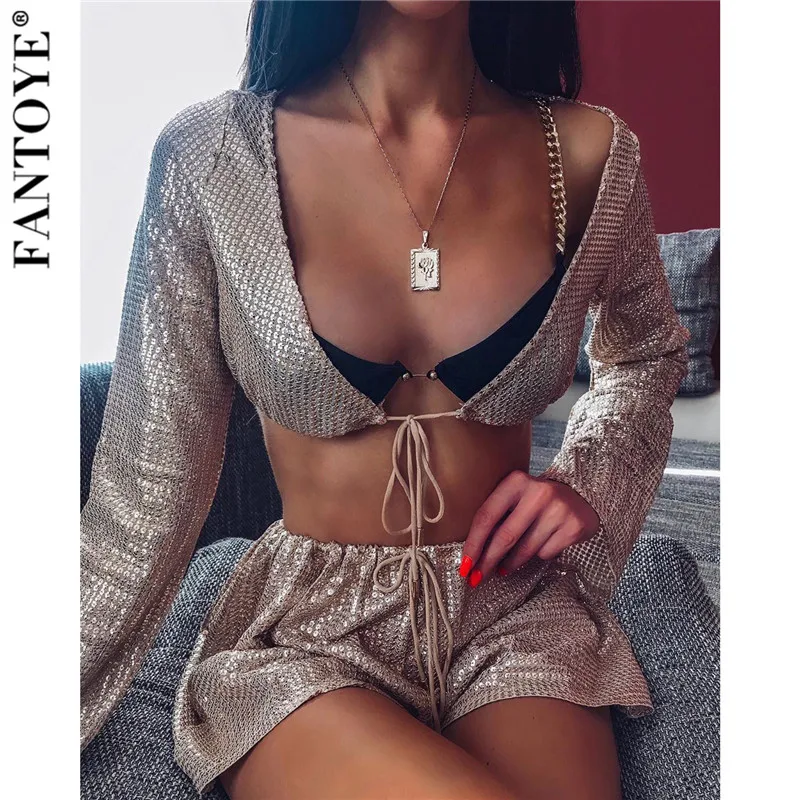 Женский атласный комбинезон Fantoye комплект из двух предметов топ и шорты