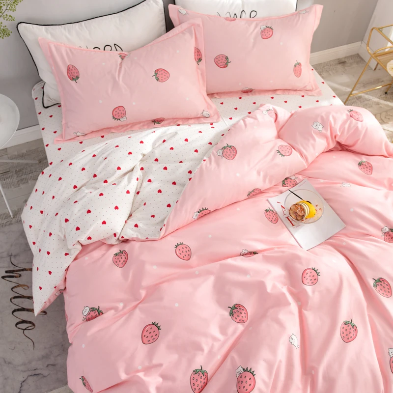 New 4Pcs/Set Fashion Strawberry Bed Sheet Cotton Cute Pink Kawaii Girl Bedding Set Duvet Cover Bed Sheet And Pillowcases