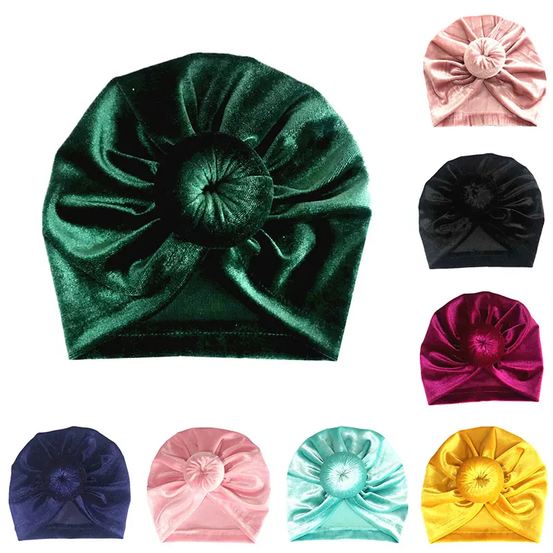 Бархатная детская шапка с большим бантом для девочек на осень и зиму Детская