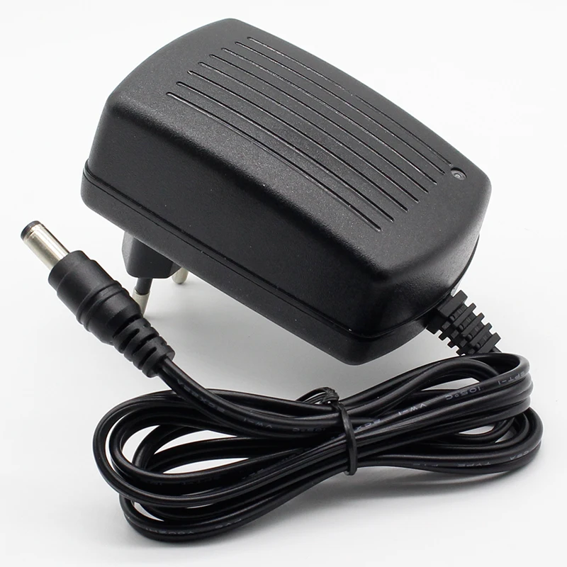 1PCS 2018 최신 뜨거운 EU 플러그 AC 110V 220V 변환기 DC 24V 1A 서버 전원 공급 장치 어댑터