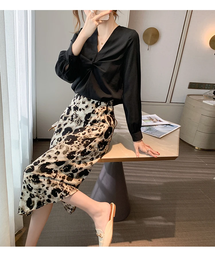 2020 осенняя одежда новая французский черные рубашки женский дизайн чувство