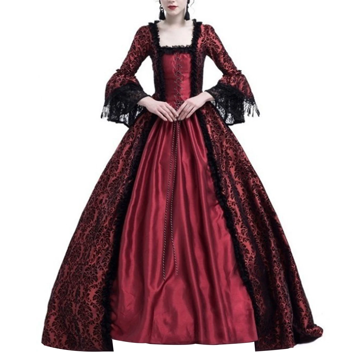 Long court dress Outlet
