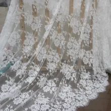Lucy Lace Boutique 150x300 см/шт. Хорошее качество свадебное платье кружевная ткань с белыми и черными цветами ресницы кружева шантильи