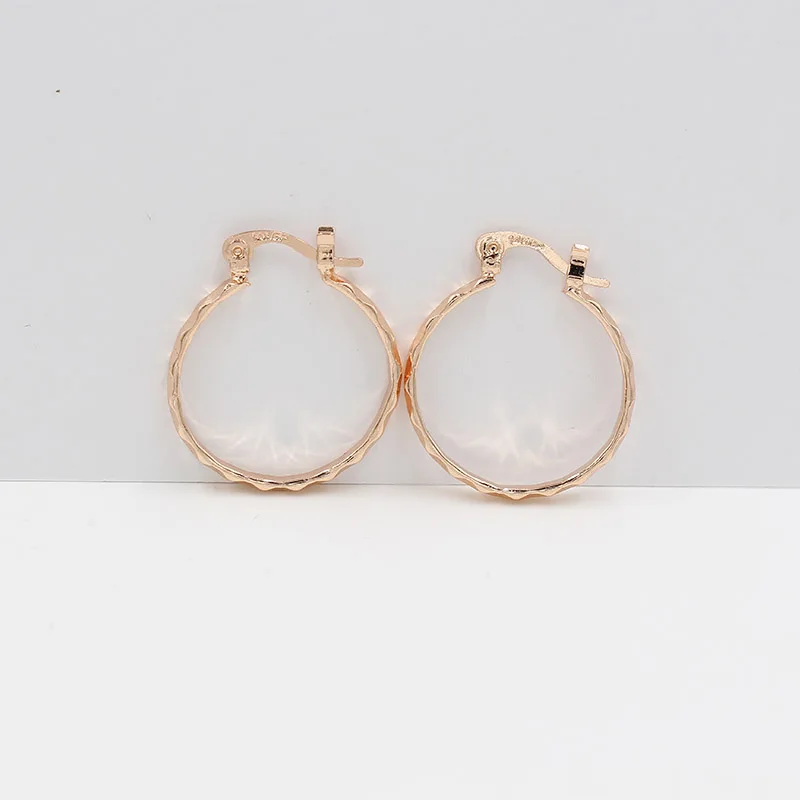 Серьги из розового золота с отверстиями для гламурных женских свадебных