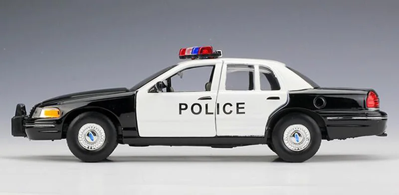 1/24 масштаб металлического сплава литья под давлением 1999 Ford Crown Victoria Нью-Йорк Такси автомобиль фургон модель игрушки для коллекции подарки для детей