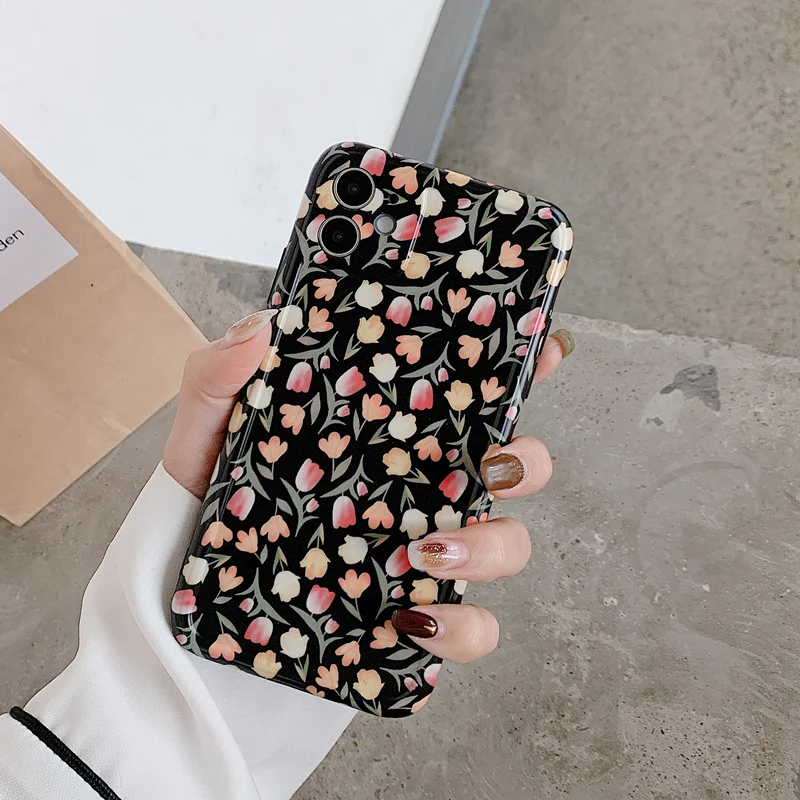 

Phone case for iphone 11 11Pro Max case for iphone 7 8 Plus X XR XS XS Max Retro Tulip floral case Matte soft silicone case