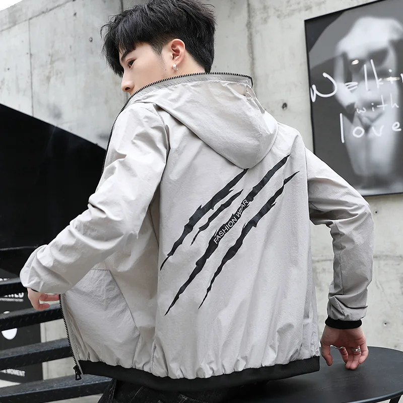 

Men Hooded Slim Fit Casual Striped Thin Windbreaker Jacket Baseball Collar Sunscreen Clothes Hip Hop Bomber Coat Streetwear