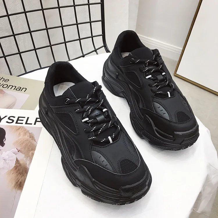 QWEDF; Новинка года; повседневные женские кроссовки; обувь на платформе со шнуровкой; женская обувь из Вулканизированной Ткани на толстой подошве; удобная обувь; X12-65