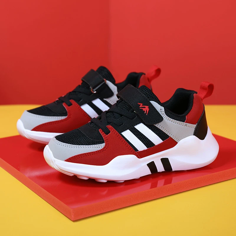 boys velcro running shoes