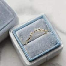Мерцающее белое кубическое циркониевое обручальное золотистое Кольцо женское кольцо с камнем рождения изысканное кольцо