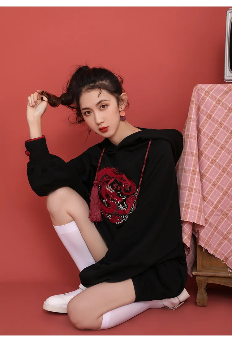 Spring New Female Sweatshirt Solid Color Dragon Embroidery Vintage Hooded Lantern Sleeve All-match Outerwear XZ704