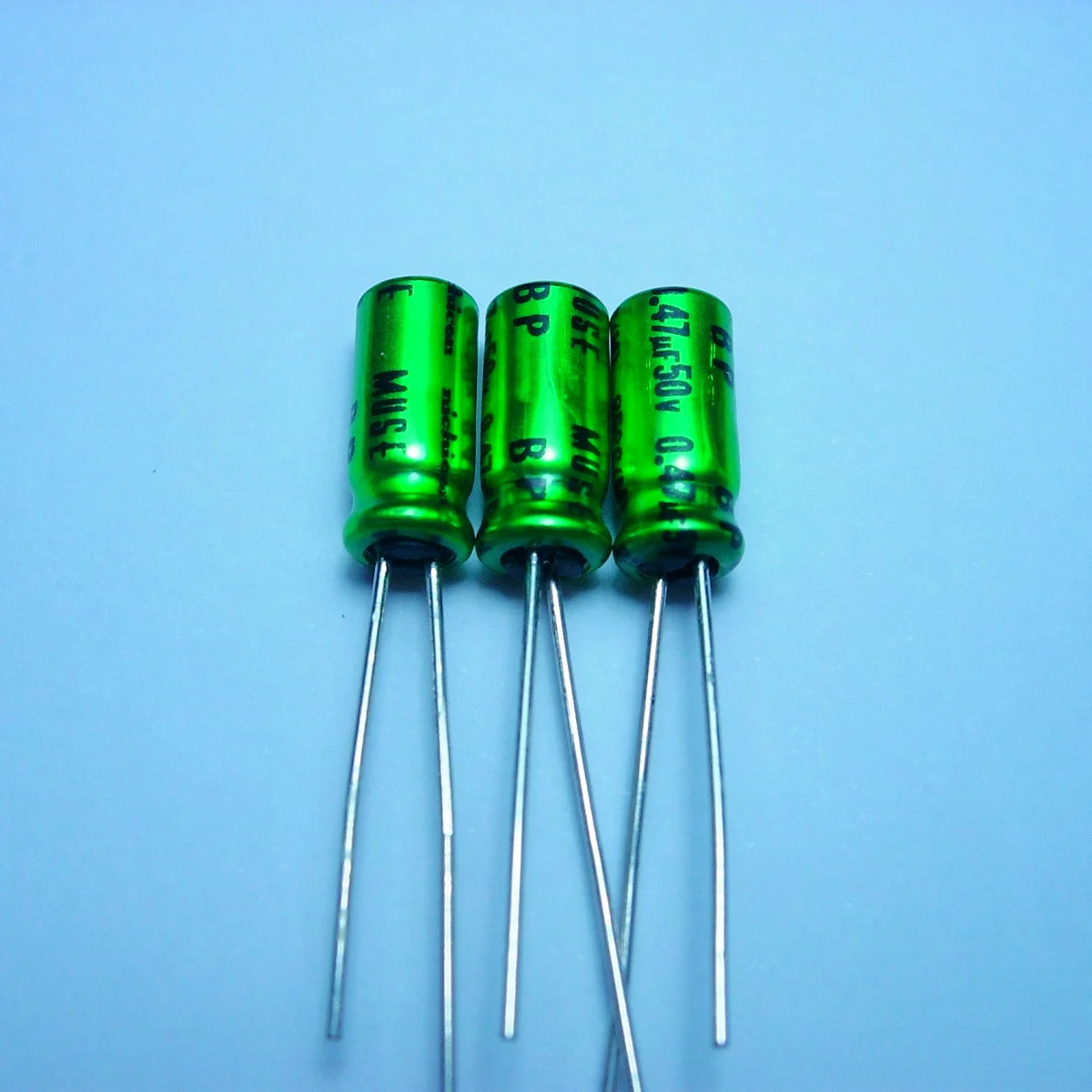 20 шт. NICHICON MUSE BP 0,47 мкФ с алюминиевой крышкой, 50В 5X11 мм 50V0. 47 мкФ nichicon MUSE-BP 0,47 мкФ/с алюминиевой крышкой, 50В BP ES Неполярные с алюминиевой крышкой, 50В 0,47 мкФ