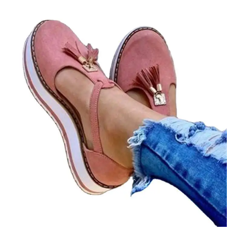 14360421374_1443533247