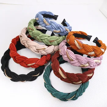 

DUOJIAOYAN New Pure Color Silk Satin Headband Braid Twist Girl Hair Band Eur-American Fashion Women Metal Chain Hair Accessories