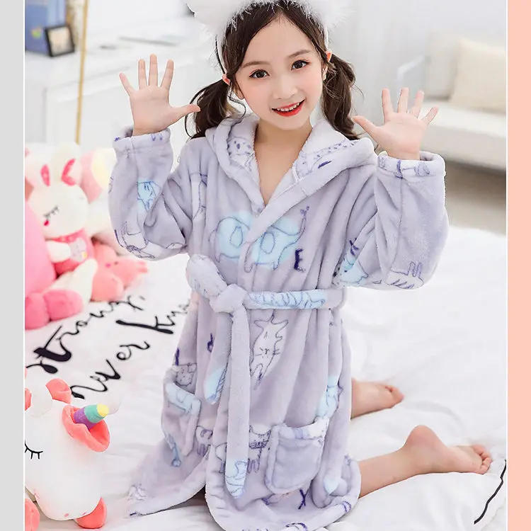 Robes 6 Новинка; банный халат для девочек; Высококачественная фланелевая балахон с капюшоном; супер мягкая пижама для девочек-подростков; школьная Пижама; Одежда для мальчиков - Цвет: Robes 6