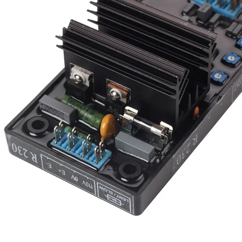 

50/60HZ Voltage Regulator 85-139V AC 14x8x5cm AVR R230 Regulator Durable Practical Equipment