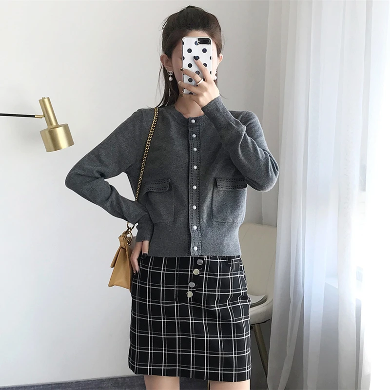 

Tunjuefs Elegant Pockets Cardigan Women Sweater Coat Pearl Button Streetwear Long Sleeve Shrug Striped Knitted Top Office Lady