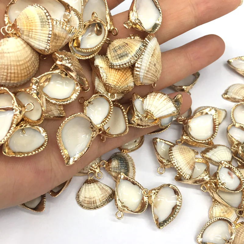 

Natural Shell Pendants Charms Necklace Pendants for Jewelry Making DIY Accessories Necklaces Bracelet Earings Size15x15-18x18mm